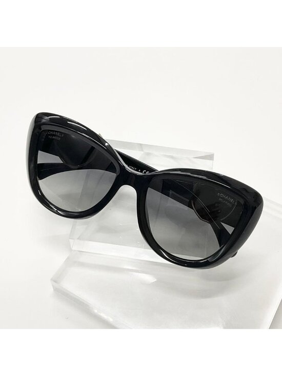Chanel Sunglasses Coco Mark Heart Mirror Eyewear Black main image 9